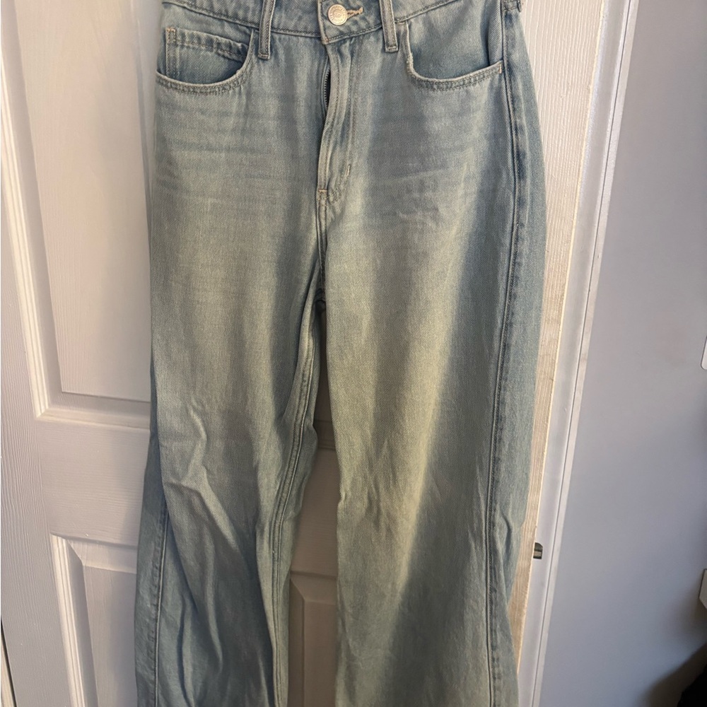 Hollister Light Wash Straight Leg Jeans